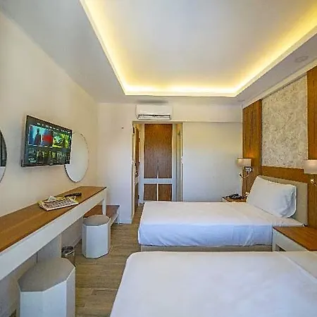 Hotel Marvelous *